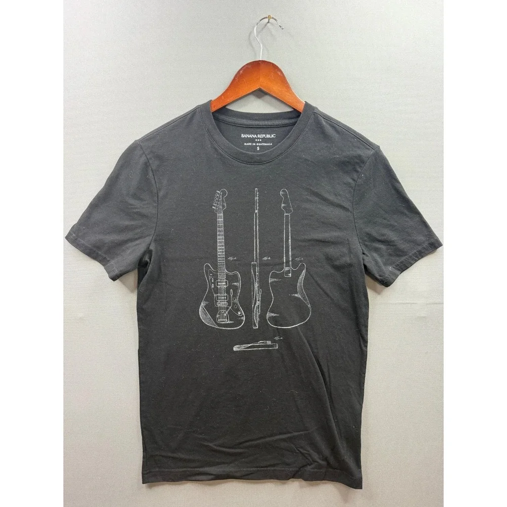 Banana Republic Graphic T-Shirt Mens Black Guitar Patent Print Small